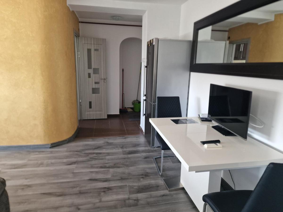 בוקרשט Apartament Gara De Nord מראה חיצוני תמונה